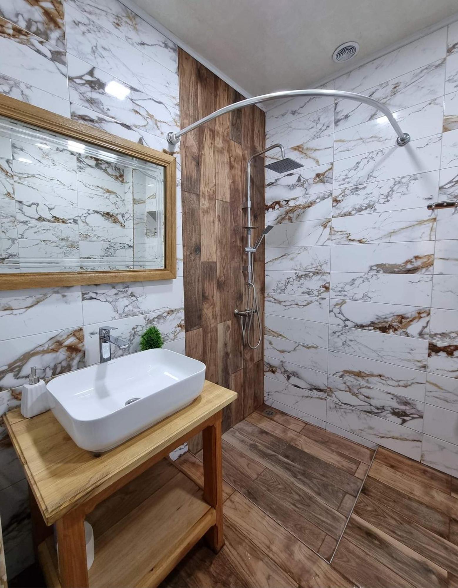 New Horizons , Apartment With 5 Bedrooms, Whole Apartment, Апартмент Целиком Dilican Dış mekan fotoğraf